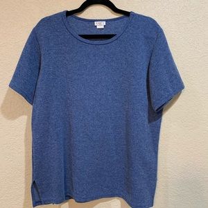 ⭐️LAST CHANCE⭐️ vintage ribbed tee